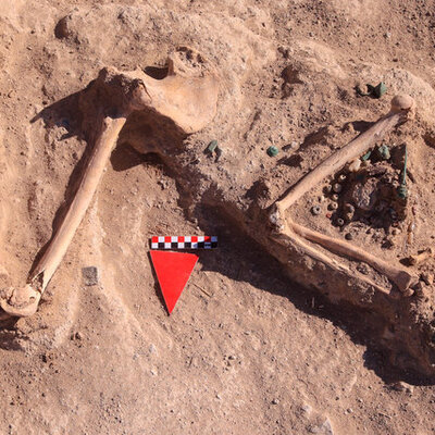 Takılarıyla gömülmüş... Kadın yöneticinin mezarı bulundu