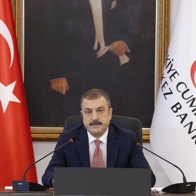 'TL'nin güçlenmesi için adımlar atacağız'