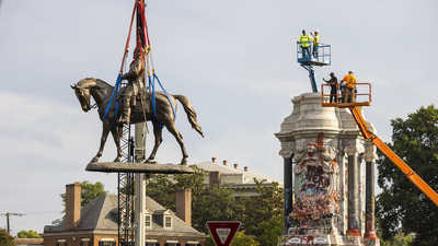 ABD'de General Lee'nin heykeli kaldırıldı