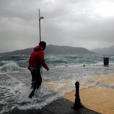 "Petrol sızıntısı sahillerimizi vurabilir"