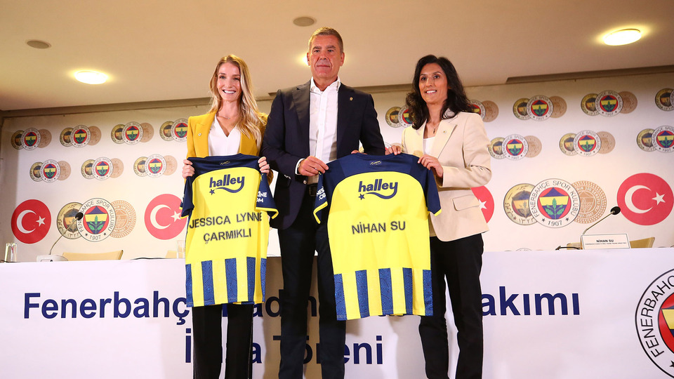 Fenerbahçe'de kadın futbol takımı kuruldu