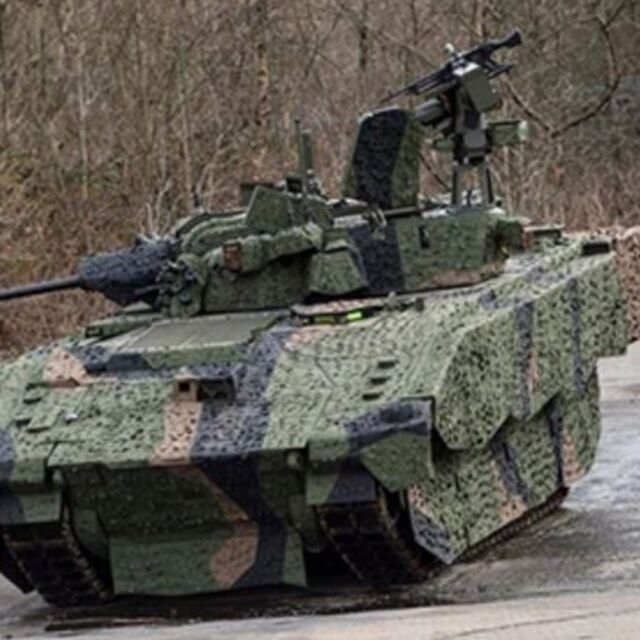 İngiltere'de tank testleri: 300'ü aşkın asker hastanelik oldu!