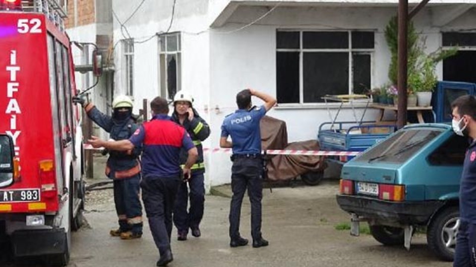 Yaşlı adam çıkan yangında öldü