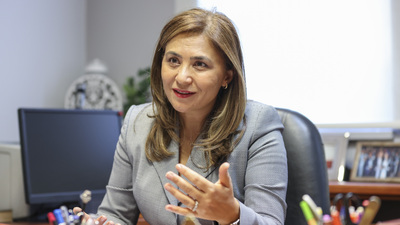 DSÖ'nün bağışıklama uzmanı Prof. Aksakal: Düzenli Covid-19 aşısı önerebiliriz