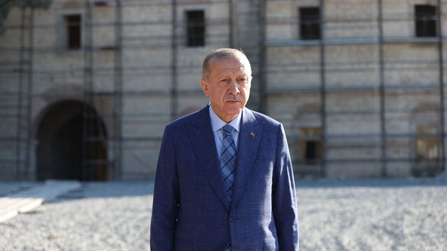 Cumhurbaşkanı Erdoğan Rami Kışlası'nda
