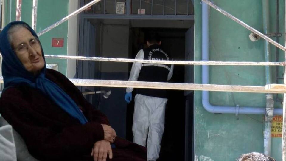 Teslim olup, vahşeti itiraf etti: Annemi öldürdüm