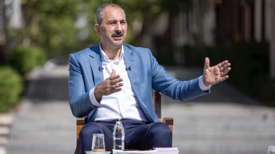 Bakan Gül'den 'sosyal medya' açıklaması