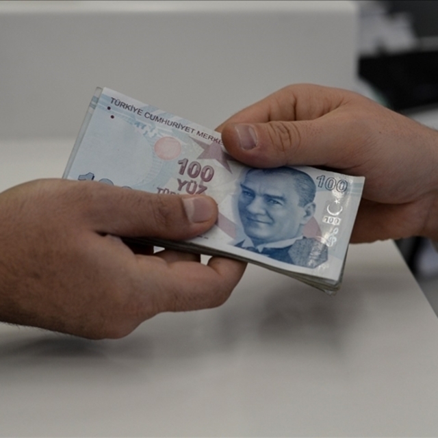 İşsizlik ödeneği aslanın ağzında