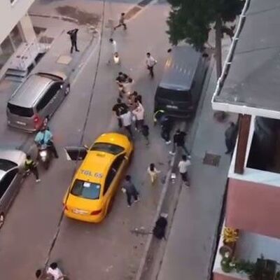 Taksiciyle müşterinin meydan savaşı!