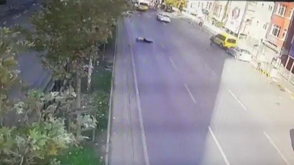 Beyoğlu'nda çarptığı yayayı kontrol için taksiyle geri gelmiş