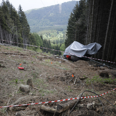 İtalya, teleferik kazasında kurtulan çocuğun kaçırılmasını araştırıyor