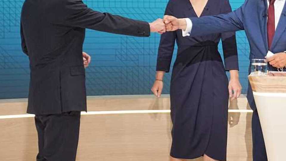 Almanya'da başbakan adayları canlı yayında