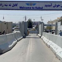 Afganistan'a ilk uluslararası uçuş