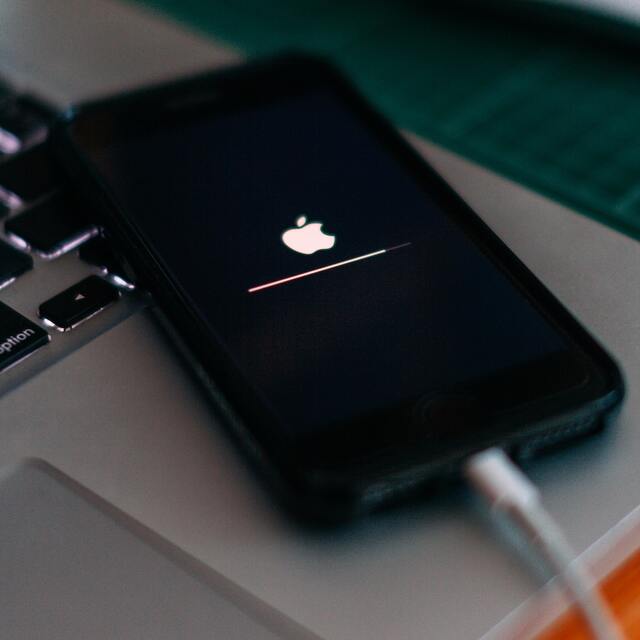 "iPhone kullananlar acilen yükleyin!"