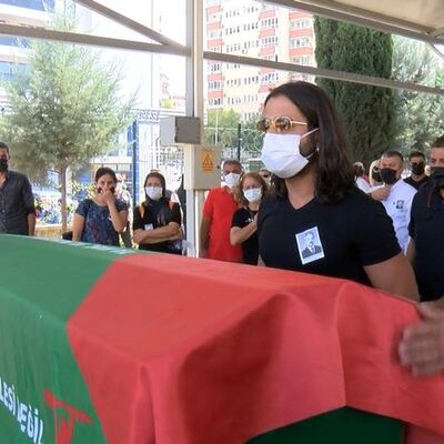 Ünlü şarkıcının acı günü