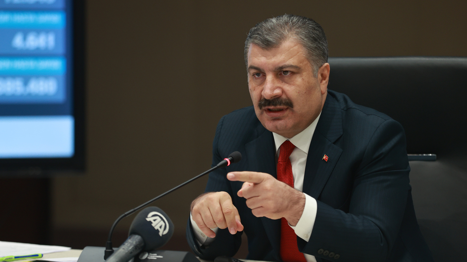 Sağlık Bakanı Koca'dan açıklamalar