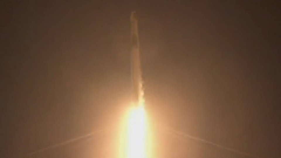 Spacex'in astronotsuz uzay yolculuğu başladı!