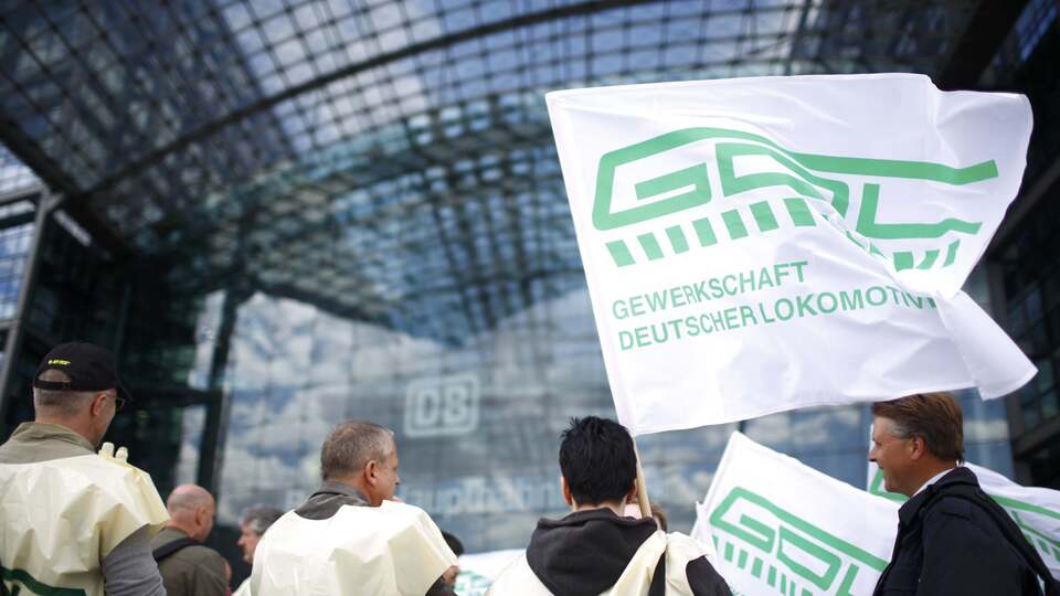 Almanya'da makinistlerin grevi anlaşmayla sonuçlandı