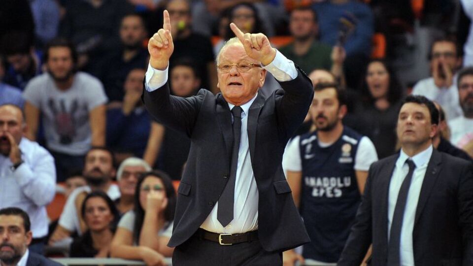 Efsane koç hayatını kaybetti