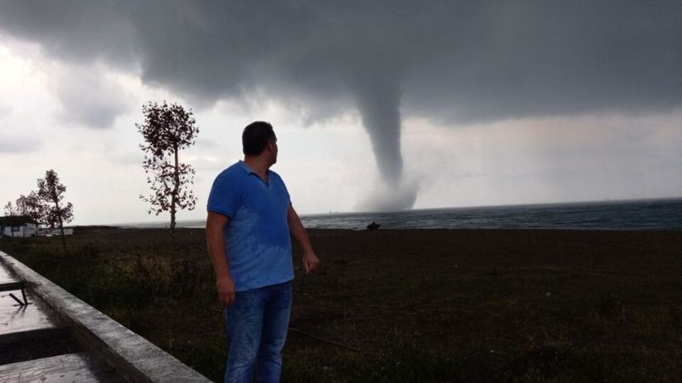 Sakarya'da panik! Hortum!
