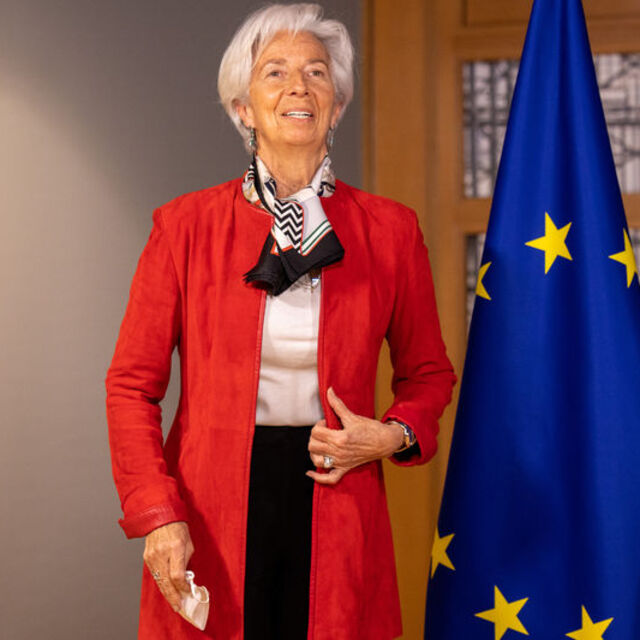 Lagarde faiz sorusunu cevaplamadı