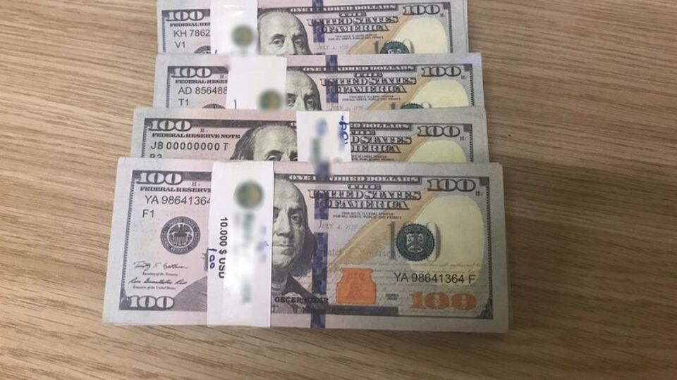 Sahte 80 bin dolarla 20 ton mal aldı