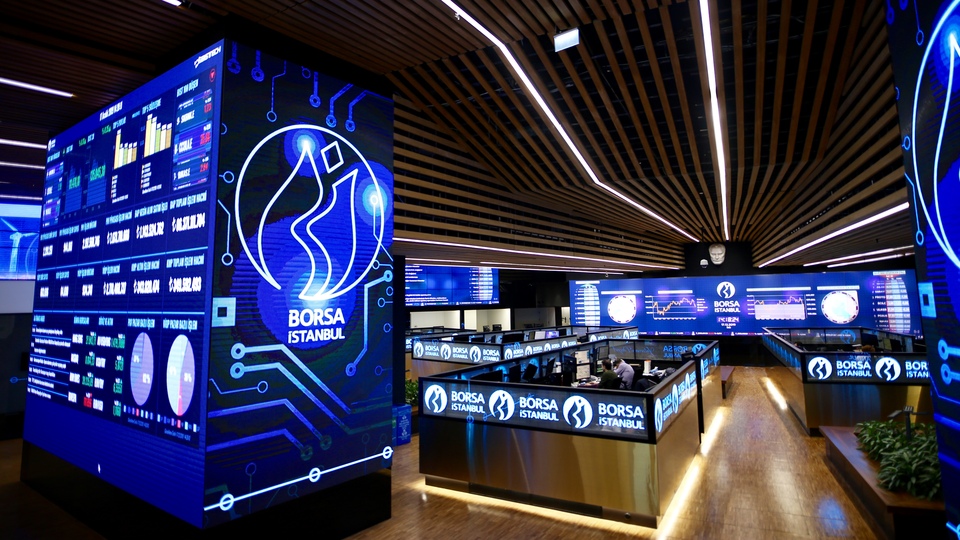 Platin ve paladyum vadelileri işleme açıldı