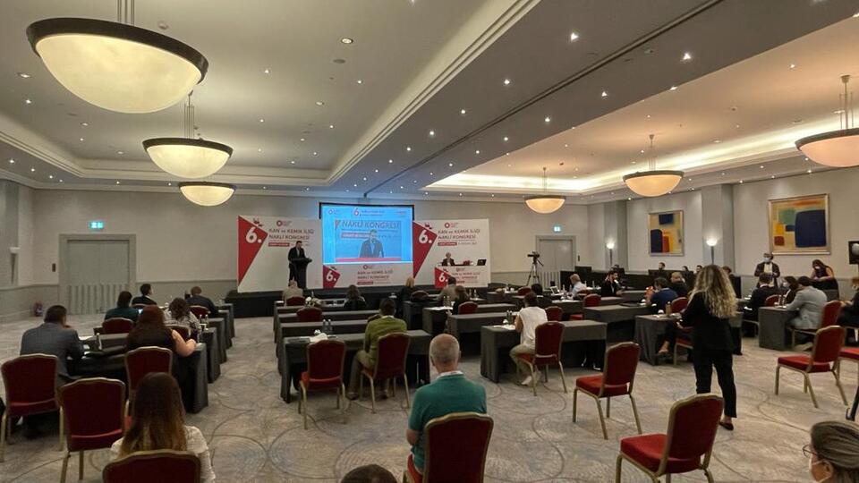 Kök hücre nakli tedavisi umut dağıtıyor