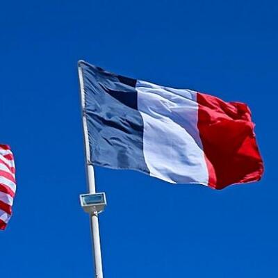 Fransa ABD ve Avustralya büyükelçilerini geri çağırdı