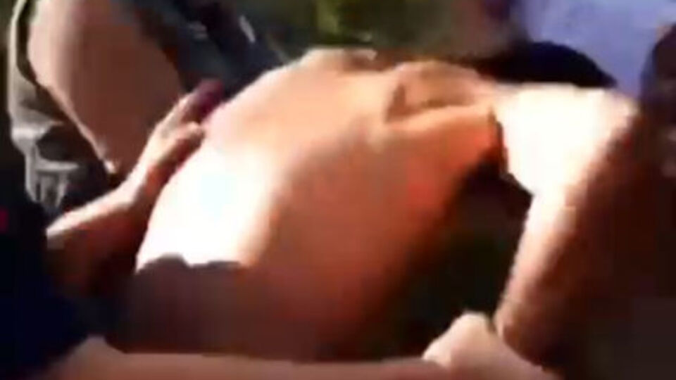 Ormanda yangın çıkarmaya çalışırken yakalandı