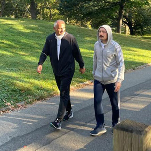 İki Bakanın Central Park'ta yürüyüş keyfi
