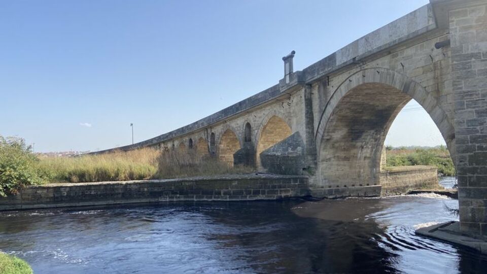 Dünyanın en uzun köprüsü ulaşıma kapatıldı