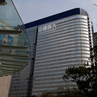 Çinli dev borsaları salladı