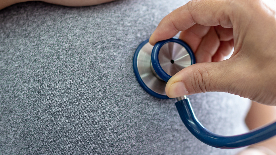 Covid-19'da erken doğum riski arttı