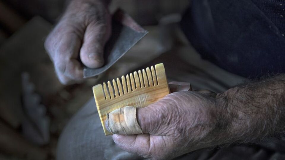 Sakin şehir Taraklı'nın şimşir tarağı ve kaşığı tescillendi