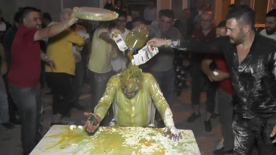 Başına gelmeyen kalmadı! "3 kere yıkanmak zorunda kaldım"