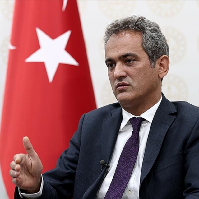 Milli Eğitim Bakanı Özer'den yüz yüze eğitim açıklaması