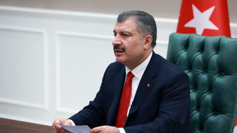 Sağlık Bakanı Koca'dan hamilelere uyarı!