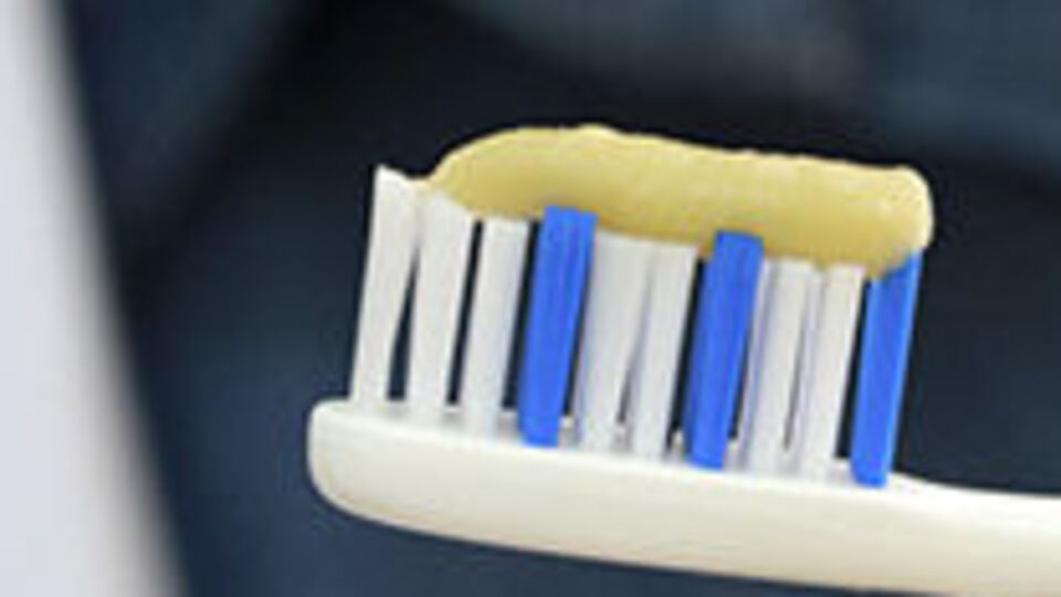 Uzun süreli ve yüksek miktarda florür kullanımına dikkat!