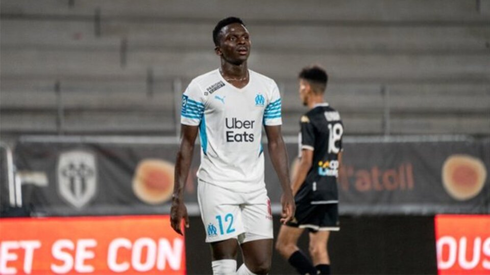 Marsilya, Angers'e takıldı