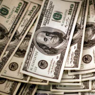 Dolar faiz indirimiyle sıçradı