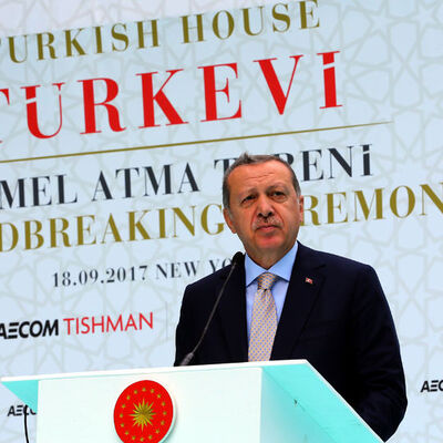 Cumhurbaşkanı Erdoğan'dan Türkevi'nde gazetecilere önemli mesajlar