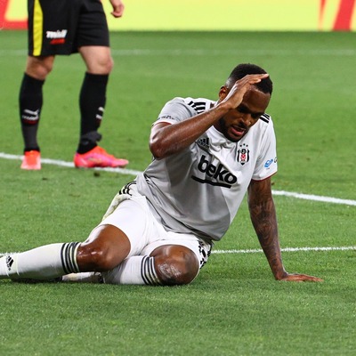 Beşiktaş'a şok üstüne şok! Larin...