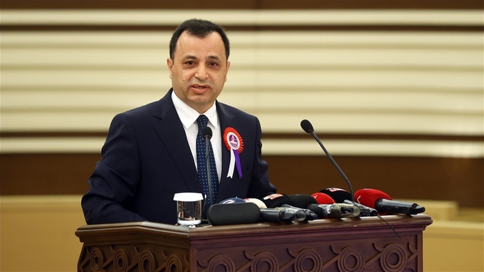 Aslan: AYM kararları tüm kuruluşları bağlar