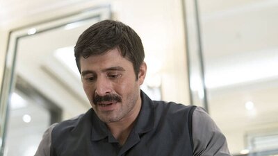 Camdaki Kız Hayri kimdir?