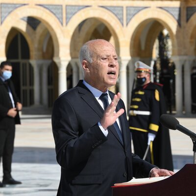 Tunus cumhurbaşkanı, yasama yetkisini de üstlendi