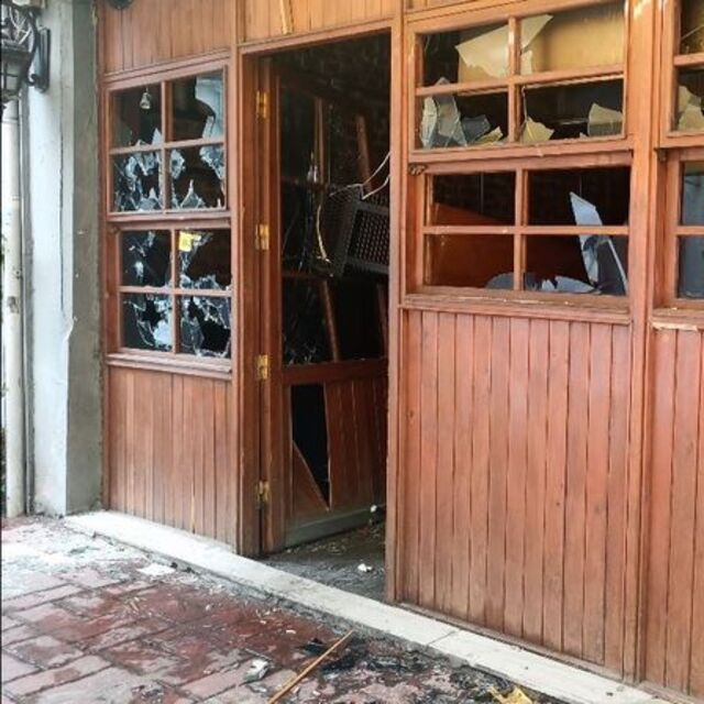 Kına kanlı bitti! Kızının mutlu gecesi sonu oldu