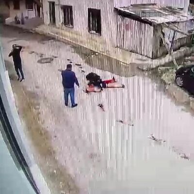 Kardeş kavgası bıçakla bitti! Dehşetin görüntüsü!