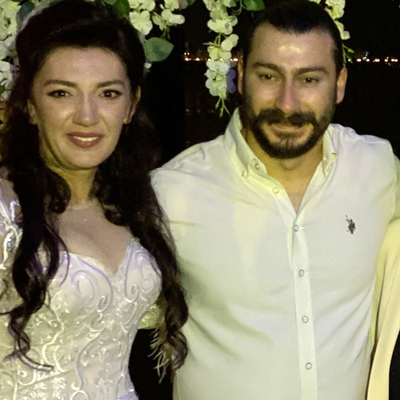 Kızını evlendirdi! Ünlüler akın etti...