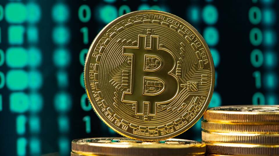 Bitcoin'i Çin çarptı